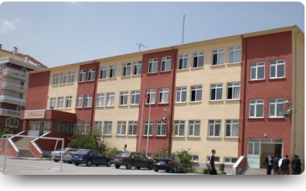 Abdullah Mürşide Özünenek Anadolu Lisesi Fotoğrafı