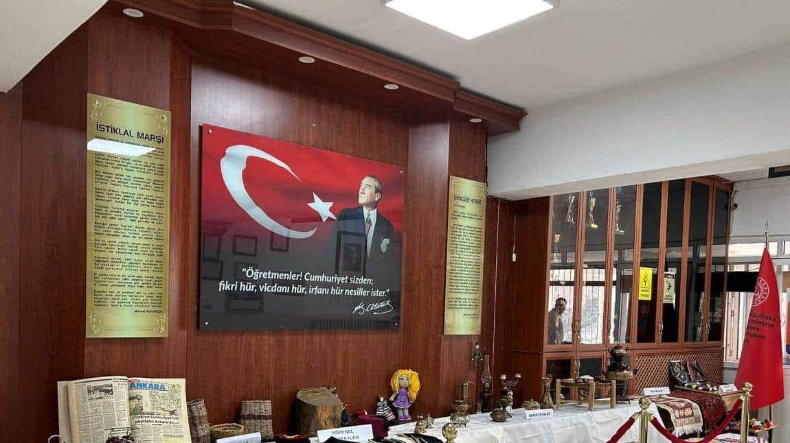 GEÇMİŞİ GELECEĞE BAĞLAYAN MÜZELER HAFTASI KUTLU OLSUN